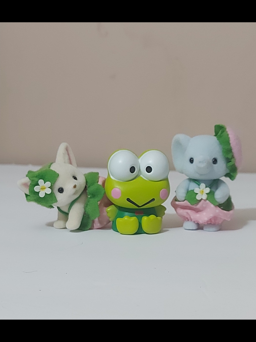 Sanrio Keroppi And Calico Critters Lot